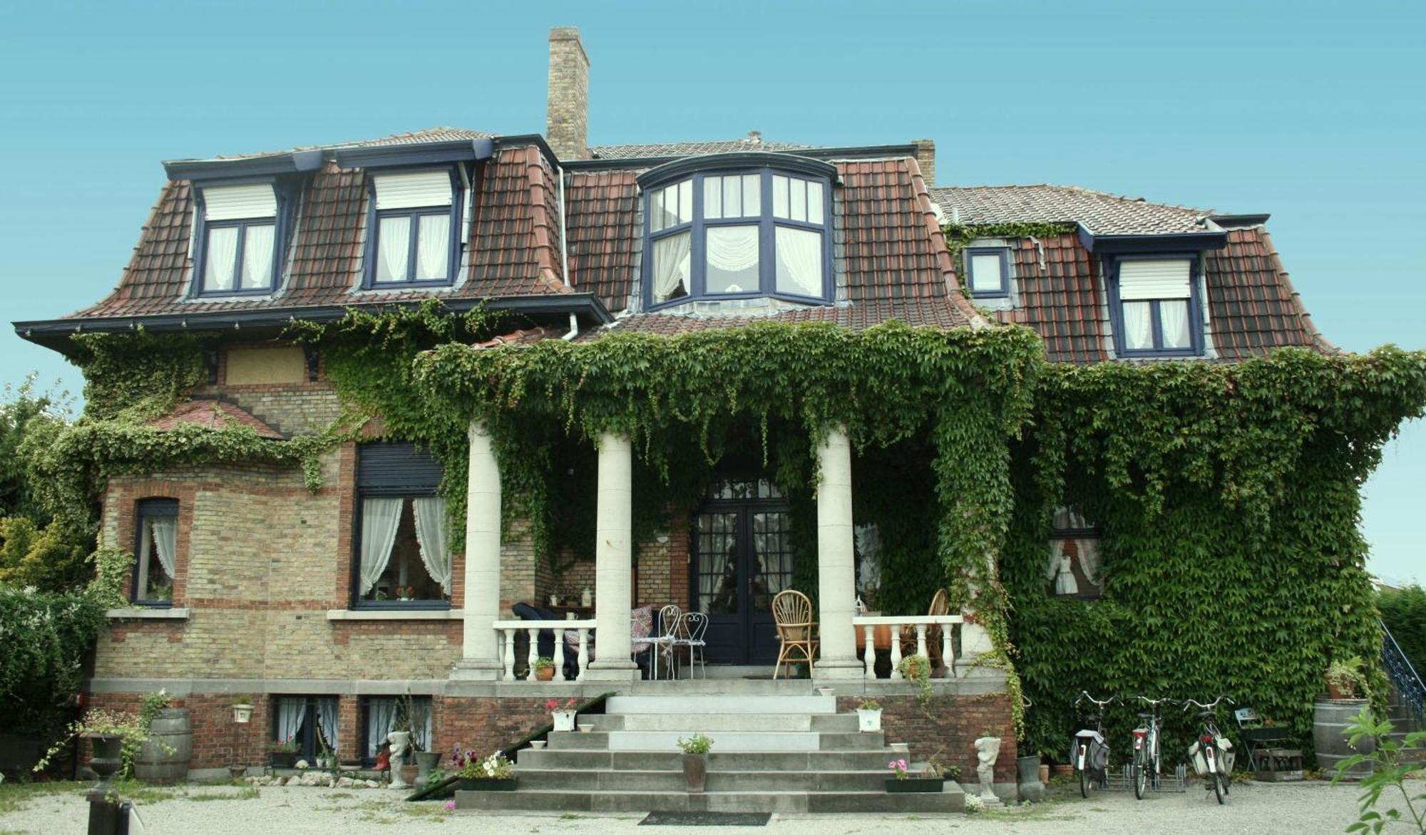 B&B De Vijf Zuilen Brugge Eksteriør bilde